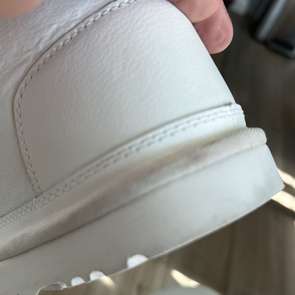 UGG NEUMEL CHOPD PEBBLED WHITE LEATHER BOOTS - Men’s 13 - Picture 13 of 13